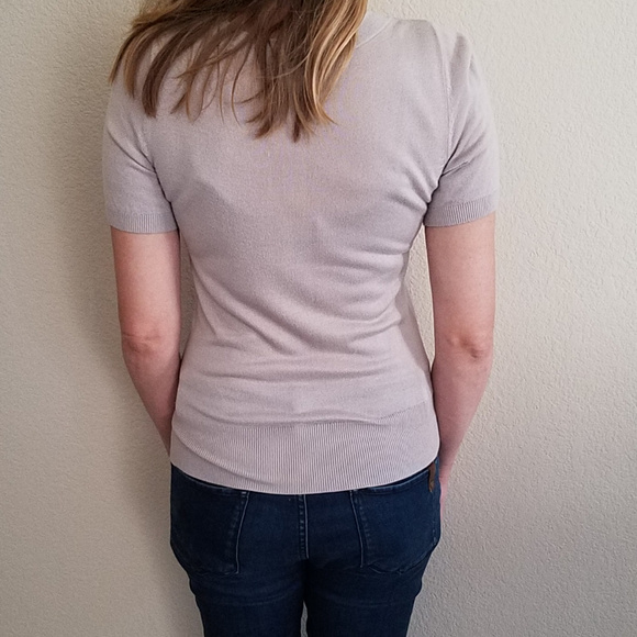 H&M BEIGE TAN SHORT SLEEVE SWEATER TOP MEDIUM - Picture 4 of 6